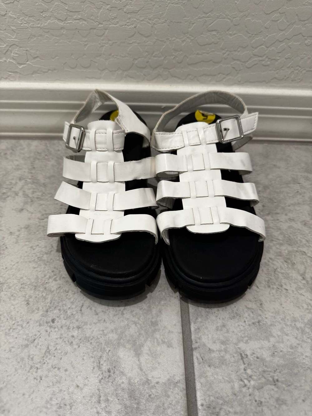 MIA Girl White Chunky Fisherman Gladiator Sandals